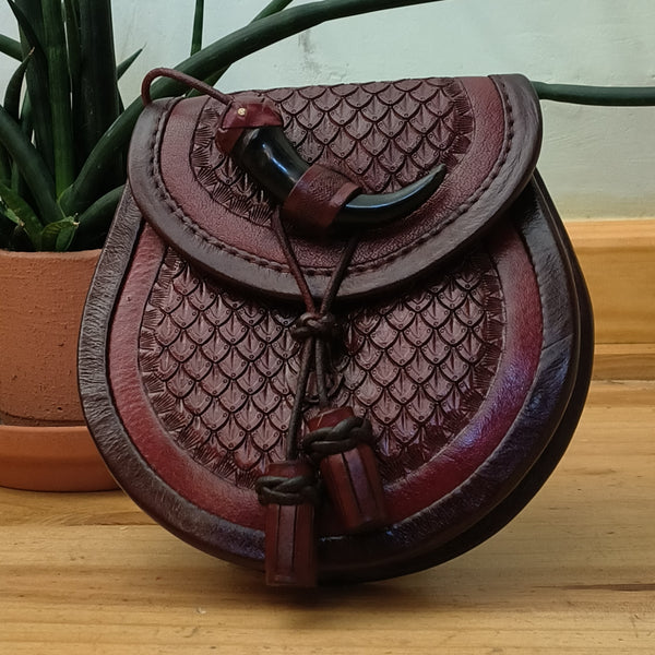 RE-PURPOSING TANNERY BY-PRODUCTS – Afro-Celtic Sporrans