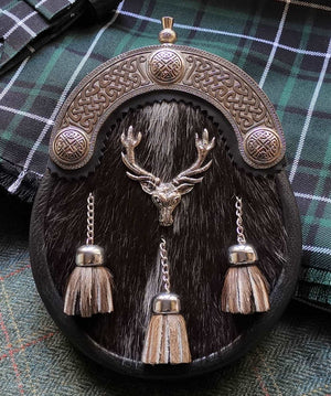 THREE SHIELD STAG SABLE (RARE)